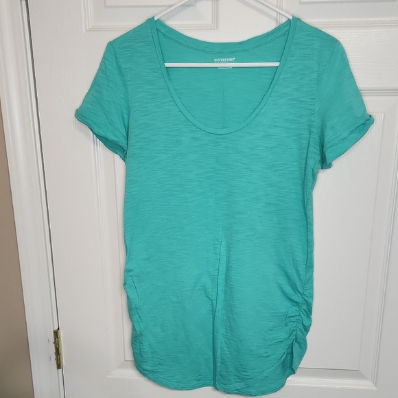 Motherhood Green Ruched T-Shirt with Short Sleeves - Picture 1 of 3